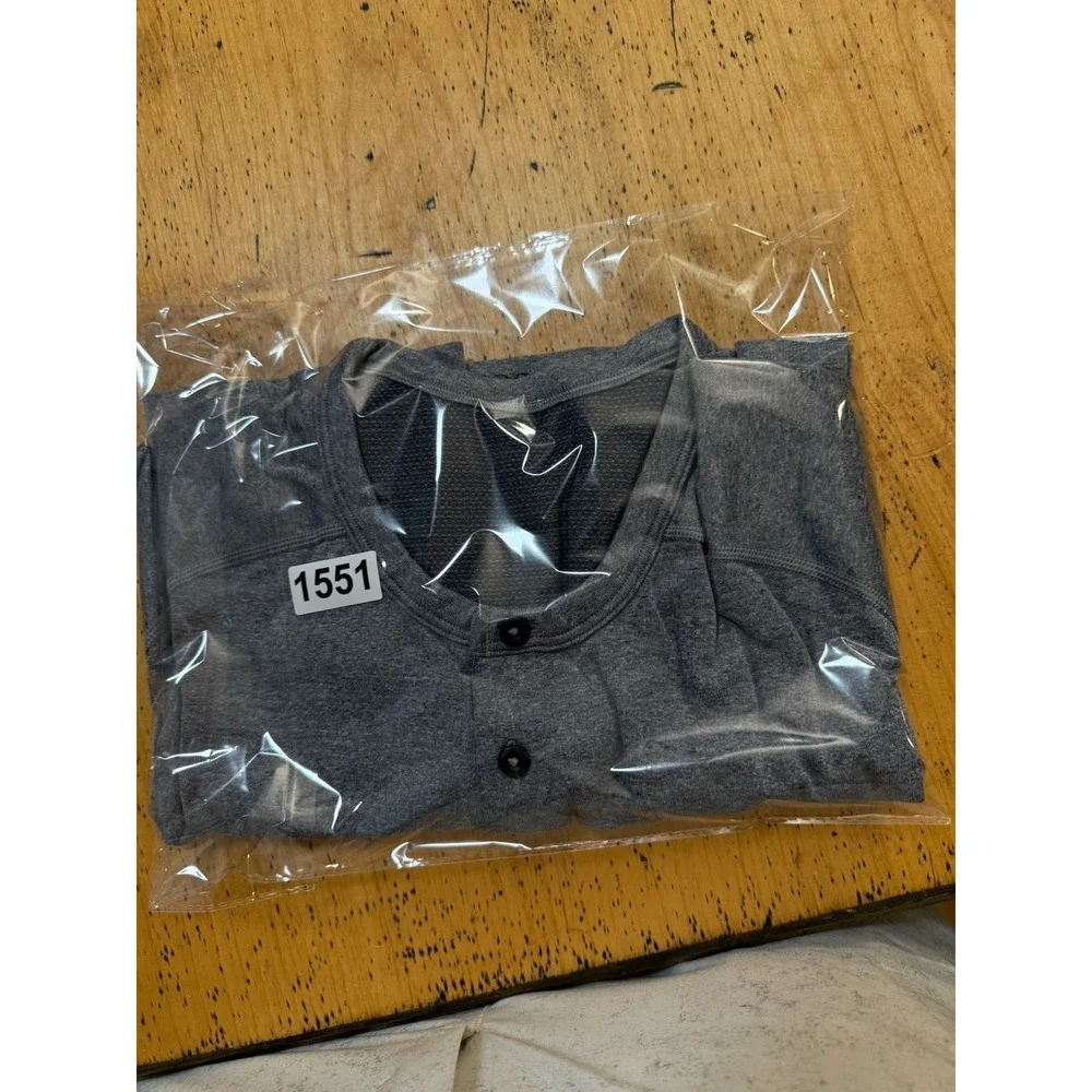 Lululemon Xl Metal Vent Tech Henley Long Sleeve Gray Performance Shirt Men's